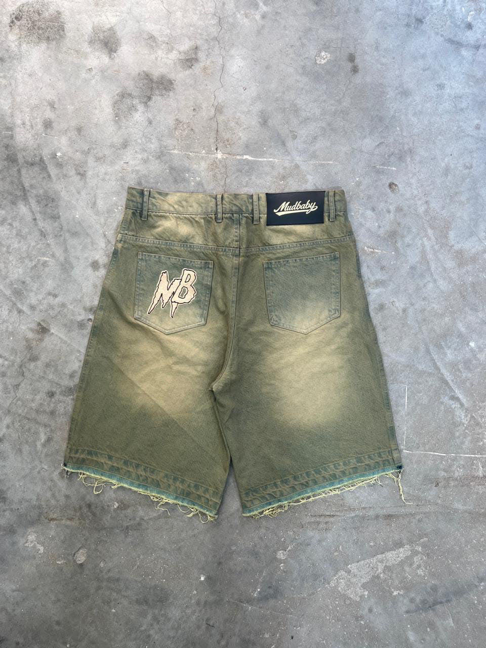 Light Jean shorts
